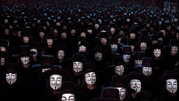 4. V for Vendetta (2006)