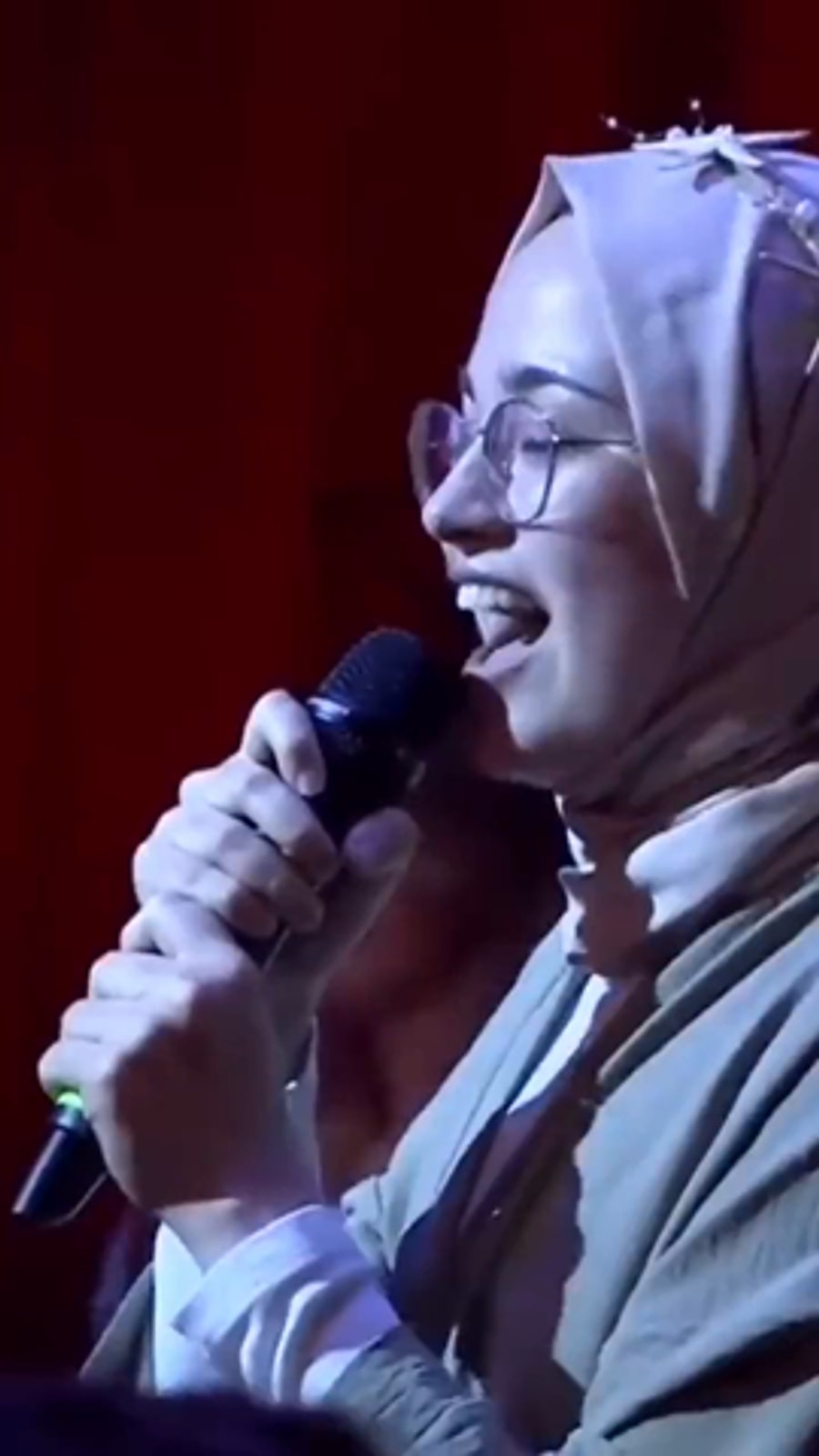 Yaxshi sifatli hamshira bilan jinsiy aloqa Reychel Roxxx oqituvchisi bilan porno