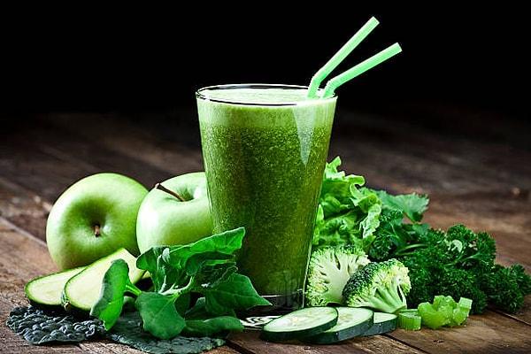 6. Hem doyurucu hem de sağlıklı: Yeşil smoothie tarifi