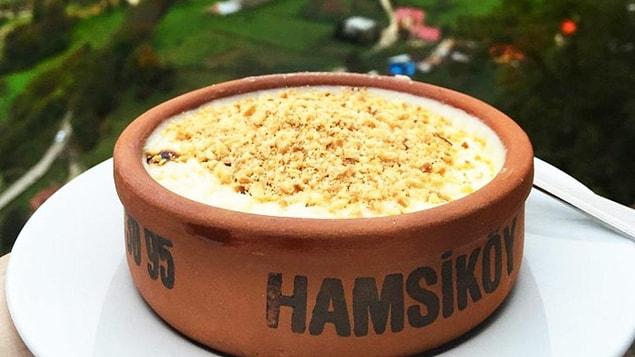 15. Yemyeşil bir vadinin ortasında Trabzon'un meşhur sütlacından yiyebileceğiniz en iyi yer: Hamsiköy