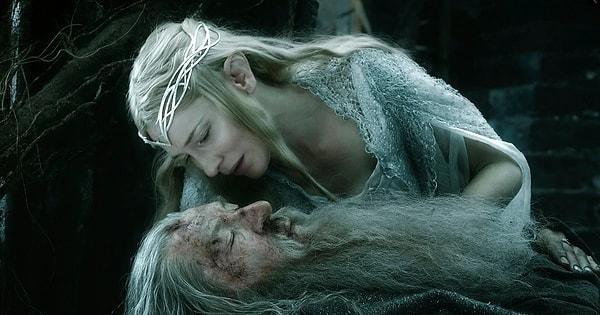11. Galadriel Gandalf'a aşık mı?