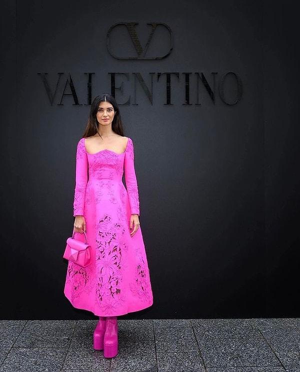 2. Paris Moda Haftası'nda Valentino 2023 İlkbahar\Yaz defilesi...