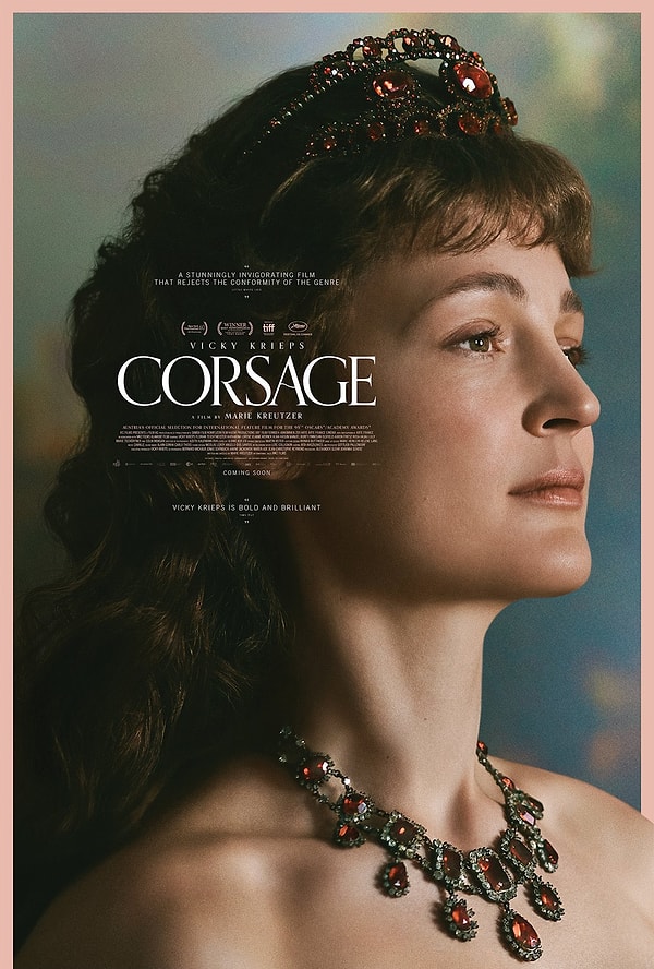 13. Başrolünde Vicky Krieps'in yer aldığı Corsage filminden yeni bir afiş yayımlandı.
