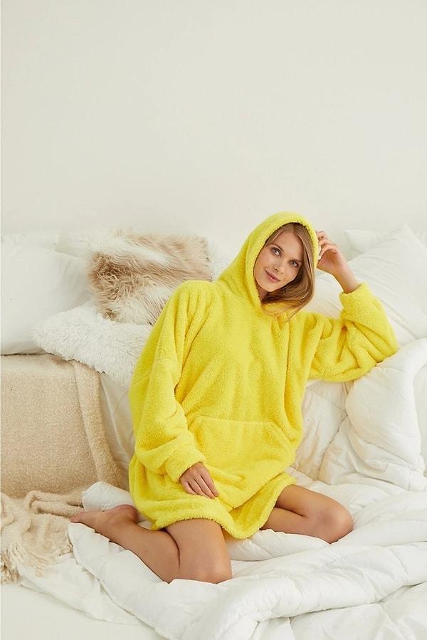 Evde bile enerjinizi yükseltecek peluş battaniye pijama!