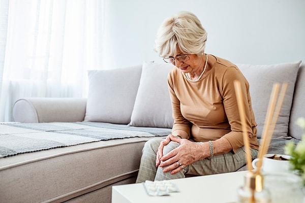 2. Romatoid artrit kadınlarda daha sık görülür.