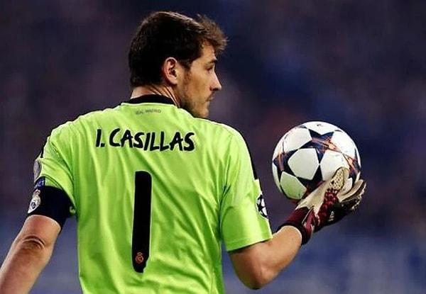 Bildiğiniz üzere Real Madrid'in efsanevi kalecisi Iker Casillas, son dönemlerde yaşadığı ilginç olaylarla gündeme gelmişti.