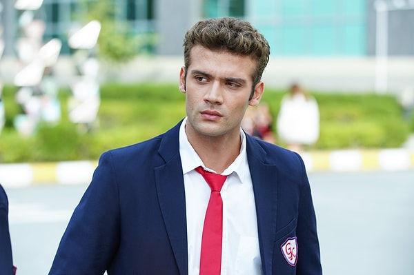 Her Perşembe 20:00'da STAR TV ekranlarında yer alan Duy Beni'nin 15. bölümüne dair detaylara gelin hep birlikte bakalım. 👇