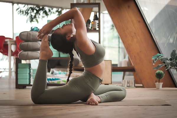 Yoga yapmayı deneyin.