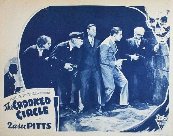 17. Televizyonda Gösterilen İlk Film: The Crooked Circle (1933)
