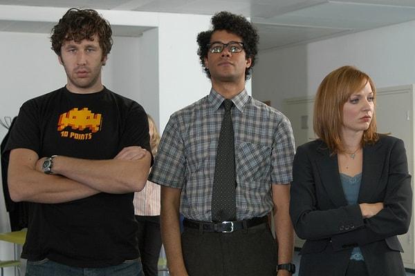 5. The IT Crowd (2006–2013)