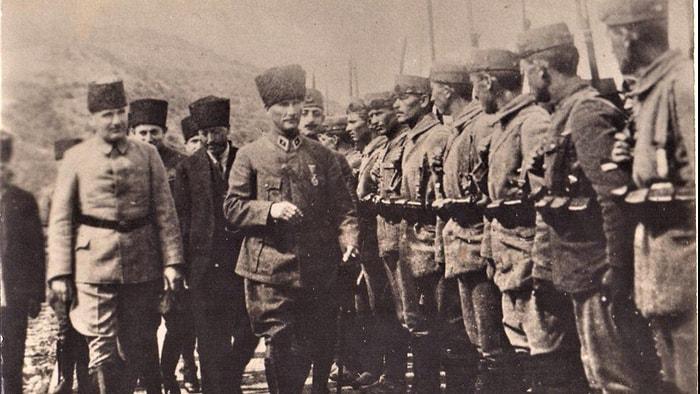 Mustafa Kemal Komutasında Büyük Taarruz Başladı, Malazgirt Savaşı Oldu; Saatli Maarif Takvimi: 26 Ağustos