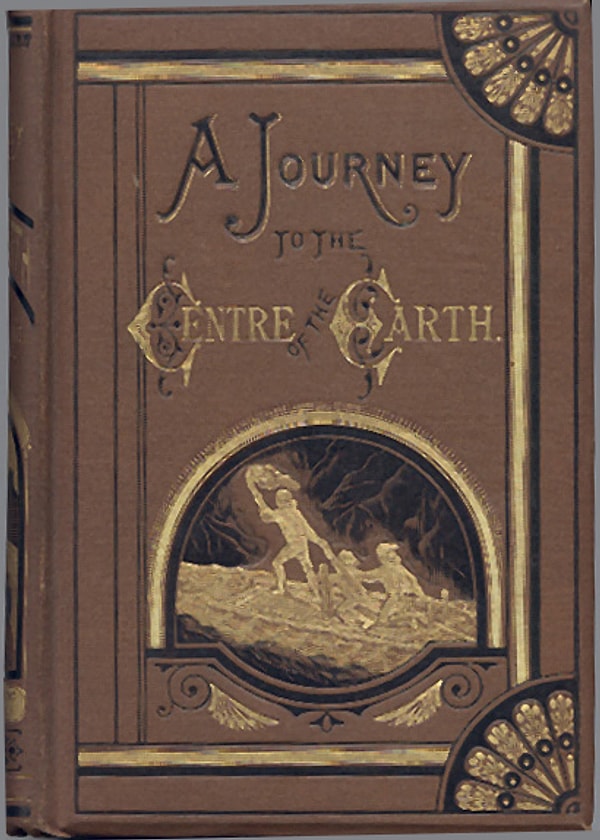 Kitap o kadar çok ilgi gördü ki, 1867'de Jules Verne, Dünya'nın merkezinin ayrıntılarını daha ayrıntılı anlatan başka bir versiyon yayınladı.