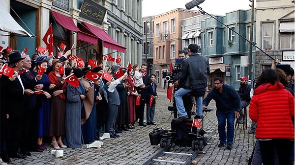 Son dönemde popülerliği iyice artmış olan yerli ve yabancı video platformlarının dizi ihracatında etkisini değerlendiren başkan Avdagiç, kesin bir rakam vermeksizin Türkiye'de dijital platformlarda 4 milyon abonelik olduğunu tahmin ettiklerini ifade etti.