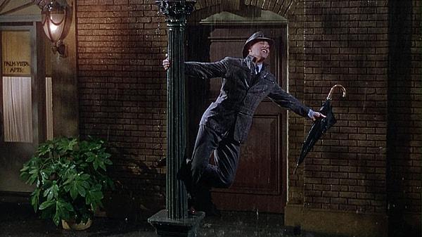 12. Singin' in the Rain (1952)