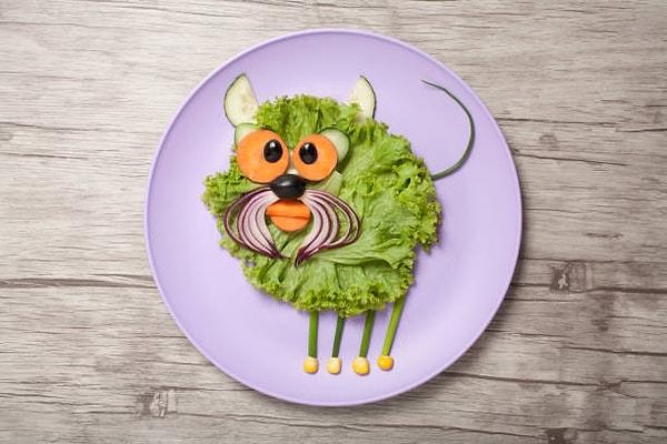 16. Çocuklar bu salataya hayır diyemez: Eğlenceli salata tarifi