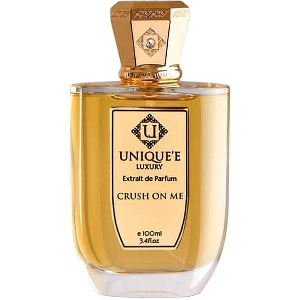 9. Viski notası ile zenginleştirilmiş özel bir parfüm. Üstelik Türk markasıdır, 2-3 gün kalıcıdır. Esansları doğaldır. Hem de kalıcılık ve yayılımları güçlüdür!