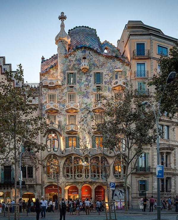 12. Casa Batlló, İspanya