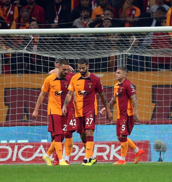 Bu sonuçla Galatasaray puanını 18'e yükseltirken, Corendon Alanyaspor 13 puana ulaştı.