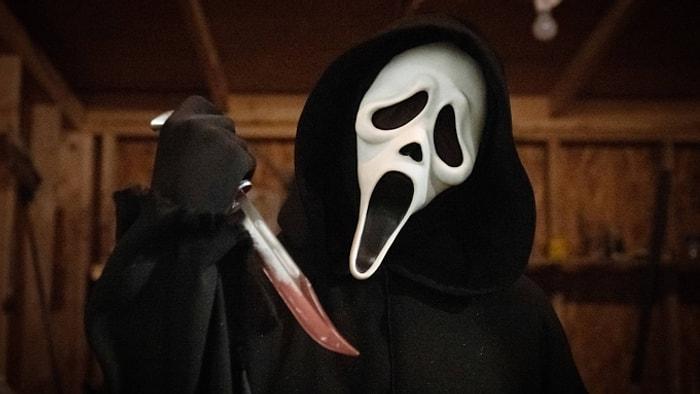 20+ of the Best Horror/Thriller Shows You Can Stream on Halloween Season