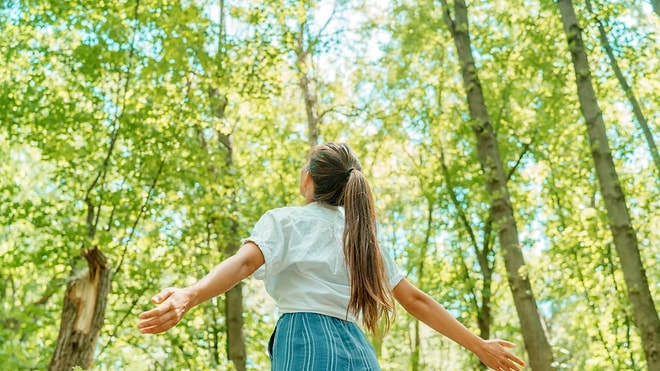 Otobüsü Kaçırmış Bir Milletin Çocuğuysak Tek Çaremiz: Çalışmak