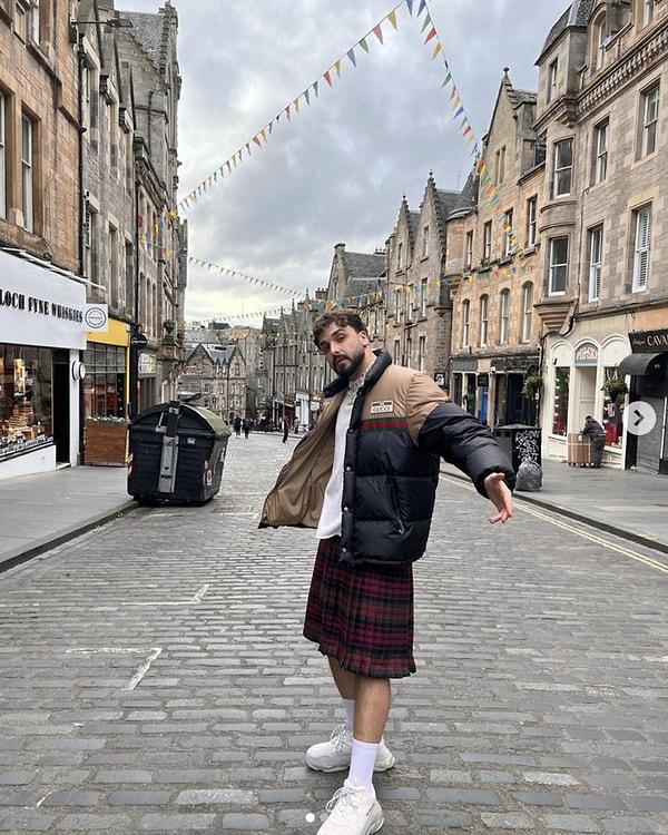 Şu an kariyerinin en parlak günlerini yaşayan Sefo, Instagram'da "scotsman" notuyla paylaştığı bu fotoğrafla gündem oldu!