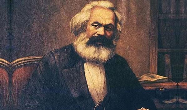 Marx işçi sınıfını ya da proletaryayı, emeğini ücret karşılığında satan ve üretim araçlarına sahip olmayan bireyler olarak tanımlamıştı.