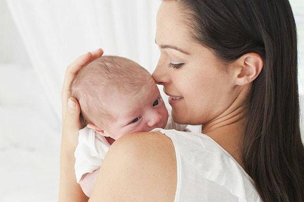 British Columbia Üniversitesi ve BC Children’s Hospital Araştırma Enstitüsü’nden araştırmacılar, yüz bebek ile dört yıl süren bir araştırma yaptı. Bebekler beş haftalık olduğunda başlanan araştırma, annelerin tuttuğu günceler üzerinden izlendi.