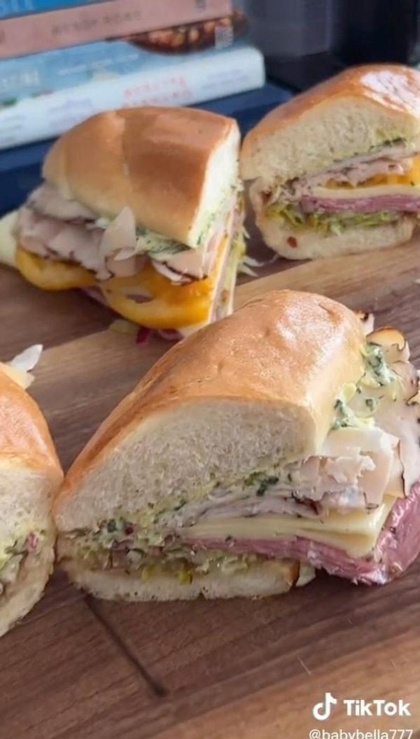 Gelelim tarife: Bella Hadid'in 9 milyondan fazla izlenen efsane sandviçi