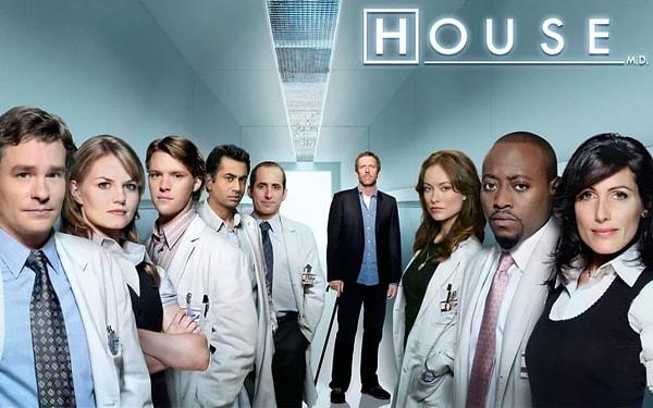 3. House MD (2004 - 2014) - IMDb: 8.7