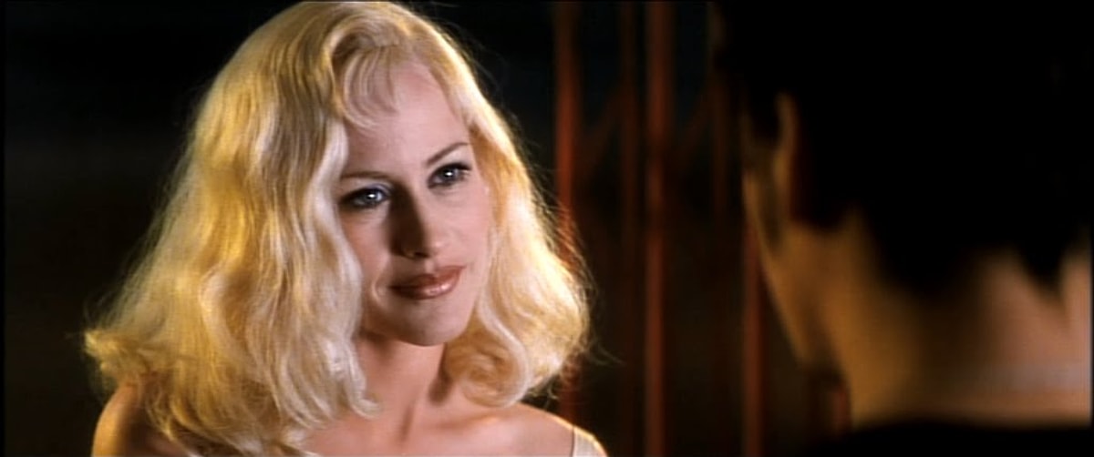 Шоссе в никуда объяснение. Patricia Arquette шоссе в никуда. Шоссе в никуда (Lost Highway) 1997.