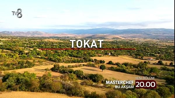 MasterChef'in yeni bölümünde ilk düello, Tokat'tın Zile ilçesinde gerçekleşti. Yarışmacılar, Tokat'ın yöresel yemeklerini birbirinden önemli konuklara sunacak.