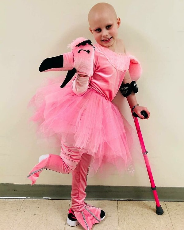 8. Костюм фламинго идеален для этой малышки