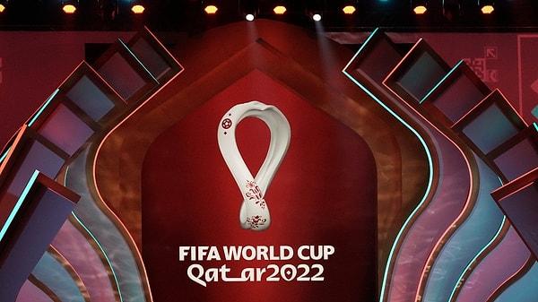 Katar’da gerçekleşecek olan 2022 FIFA Dünya Kupası’nın heyecanı tüm dünyayı sardı bildiğiniz üzere. 20 Kasım’da başlayacak turnuvada hangi gruptan kim çıkacak, finallere kim kalacak büyük merak konusu.