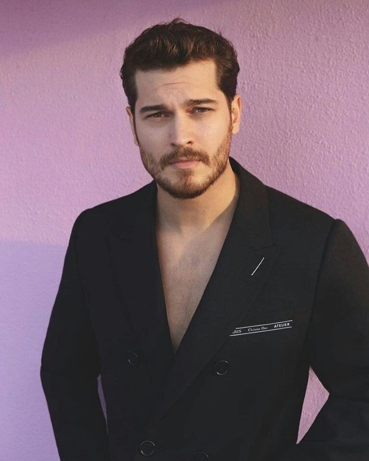 Polltab most handsome 2023. Чагатай Улусой. Cagatay Ulusoy фото.