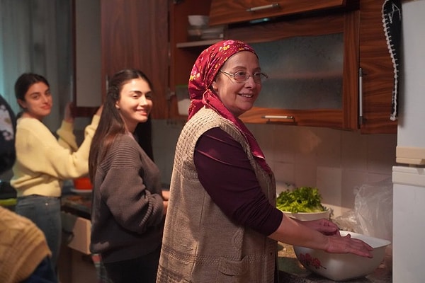 Tüm Çöpköy'ün Kadir'i zehirlemeye başladığını düşünen Selahattin önemli hamleler yapıyor.