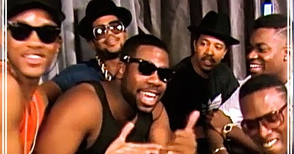 Uzun yıllarca ana akım medyada yer bulamamanın ardından, 1988'de ilk hip-hop programı hangi kanalda yayınlanmıştır