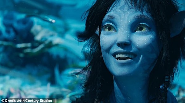 Оригинальная научно-фантастическая эпопея 2009 года получила три премии "Оскар" за потрясающие визуальные эффекты, кинематографию и художественную режиссуру.