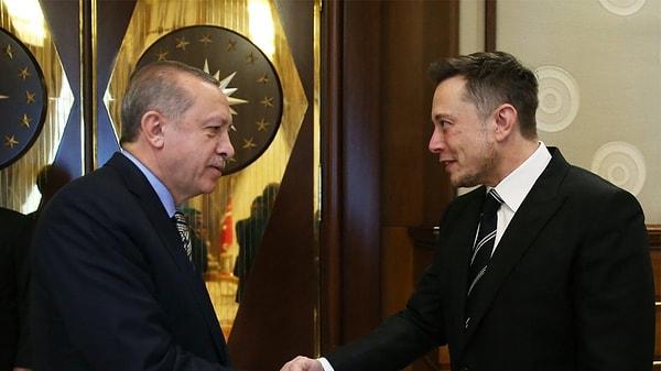 Cumhurbaşkanı Erdoğan, Twitter'ın yeni sahibi Elon Musk'ın mavi tik ücretiyle ilgili açıklamalarda bulundu.
