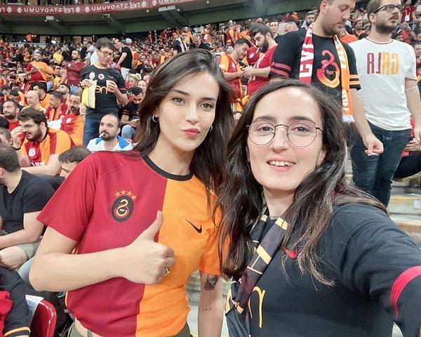 Kastamonuspor maçının ardından Gelsin Hayat Bildiği Gibi dizisinin başrol oyuncusu Devrim Özkan ile Lucas Torriera Instagram'dan takipleşmişti.