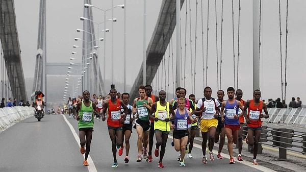 Dünyanın kıtalar arası koşulan tek maratonu olan İstanbul Maratonu, yarın (6 Kasım) 44. kez gerçekleştirilecek.