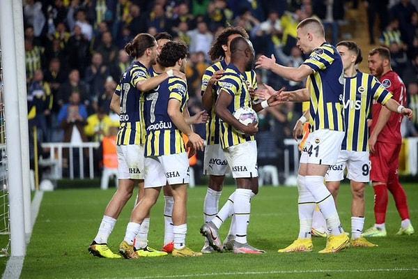Fenerbahçe, Sivasspor karşısında 2019 yılından sonra (6 maç) ilk kez kazandı.