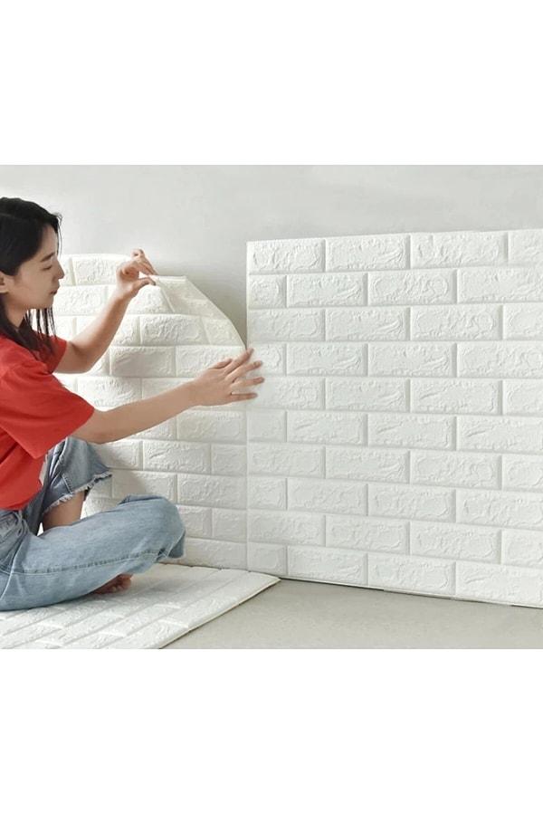 16. Tuğla duvar isteyenler için pratik ve ekonomik bir çözüm sunan kendinden yapışkanlı tuğla desenli duvar kağıdı.