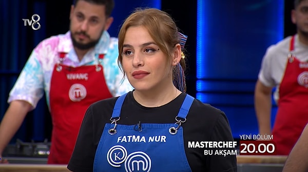 MasterChef Türkiye bu akşam yine gümbür gümbür. Mavi takım kaptanı Fatma Nur olunca aksi iddia edilemeyecek durumda haliyle. "Ben karşıma güçlü biri çıksın istedim" diyor.