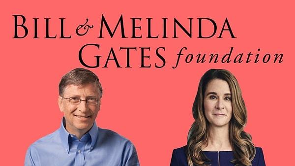 Bill Gates ve eski eşi Melinda Gates'te benzer şekilde varlıklarının büyük çoğunluğunu hayır işlerine harcayacakları bir vakıf kurmuşlardı.