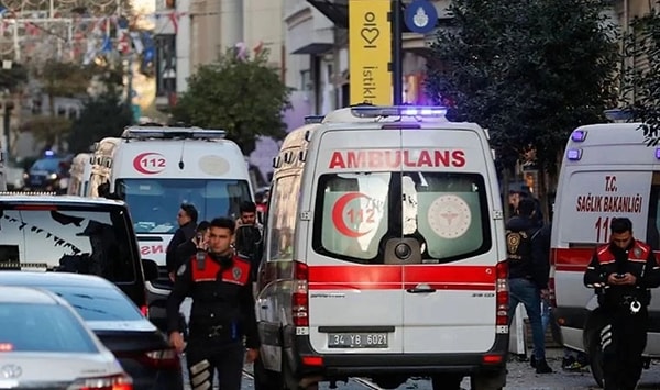 İstanbul'un en işlek yerlerinden biri olan İstiklal Caddesi'nde 13 Kasım Pazar günü korkunç bir patlama meydana geldi.