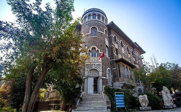 1. İzmir Arkeoloji ve Etnografya Müzesi