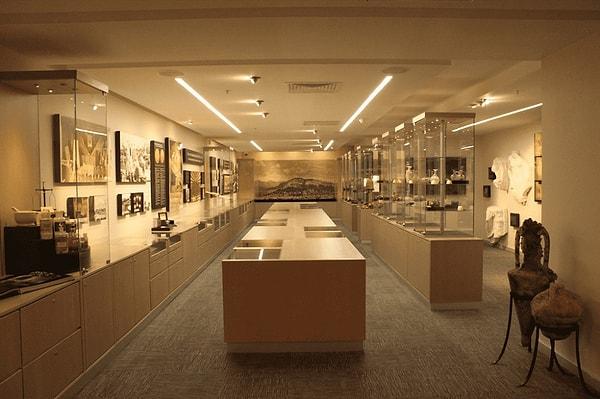 12. İzmir Ticaret Tarihi Müzesi