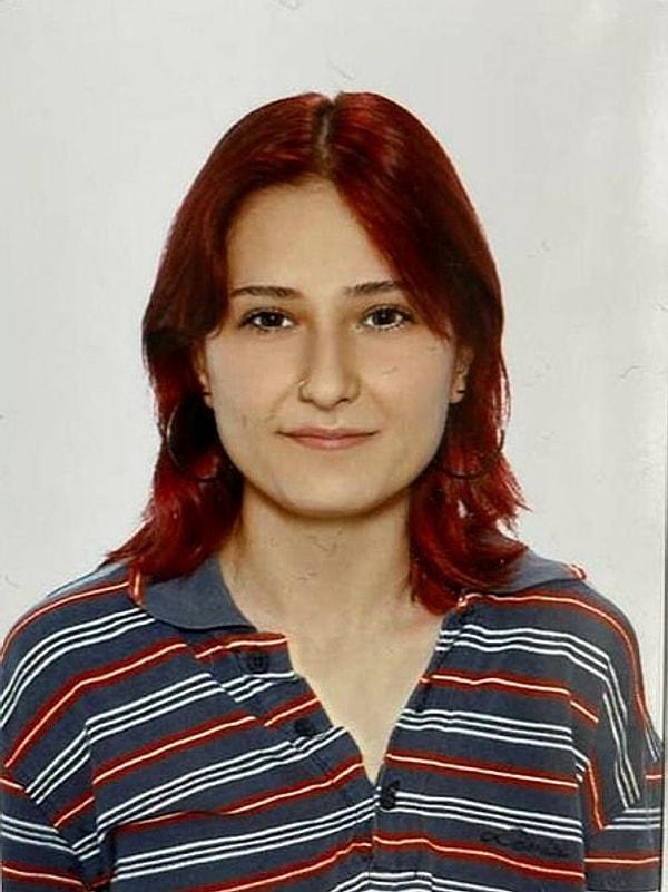Anne Aylin Çetin'e saplantılı olan Taner Yaylacı'nın evde anneyi bulamayınca genç kızı katlettiği tespit edildi.