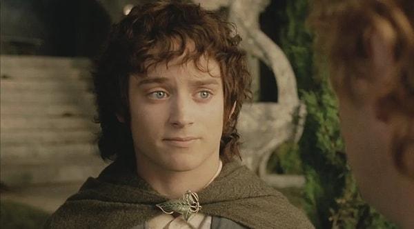 8. "Frodo, Sam olmadan bu kadar ileri gidemezdi."— Frodo