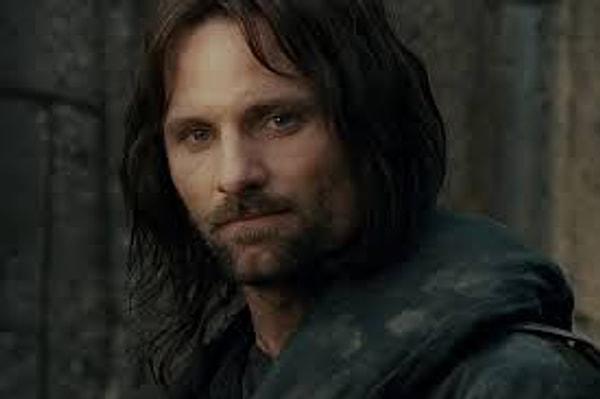 1. "Dostlarım, şimdi hiç kimseye boyun eğmiyorsunuz!" — Aragorn